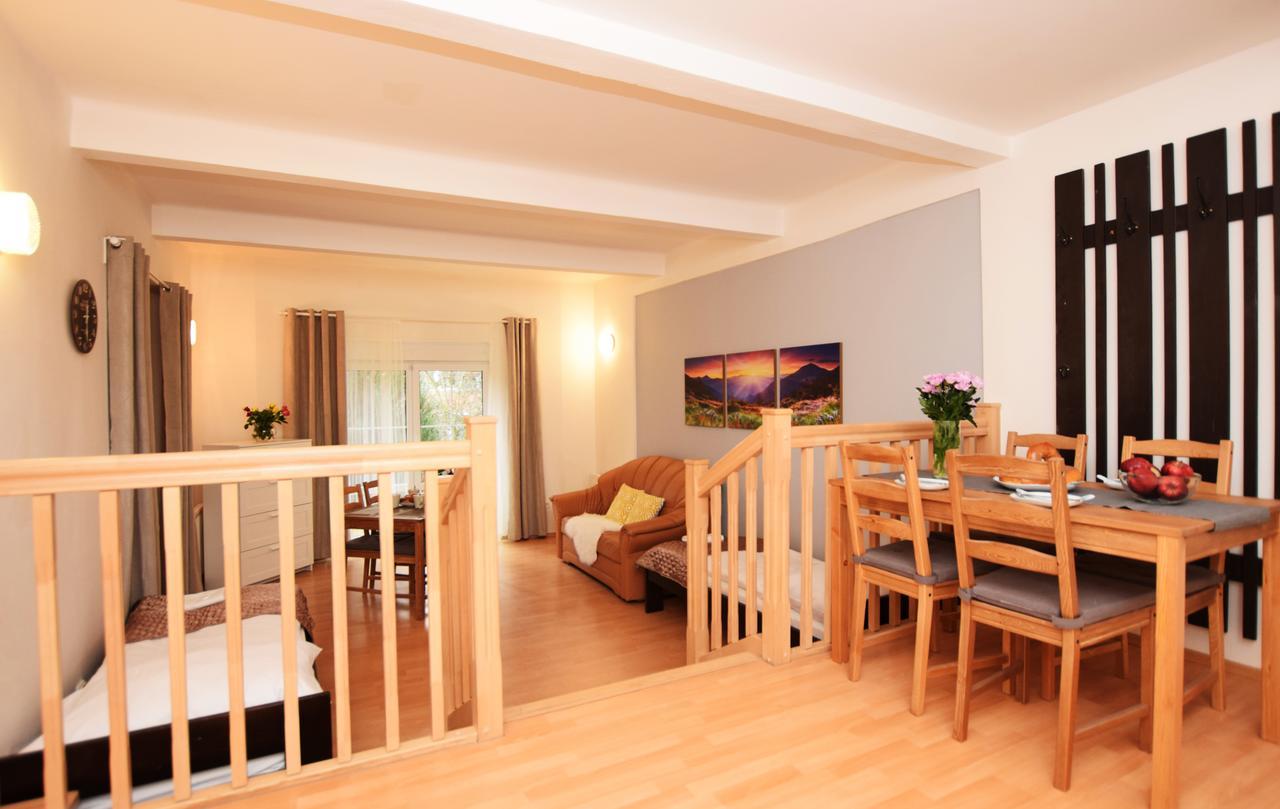 Family Style & Garden Apartments Prague Luaran gambar